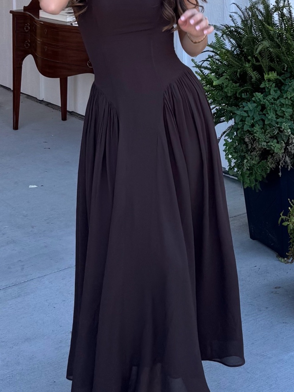 Maven Dress Brown Maxi Dress - Picture 2 of 2